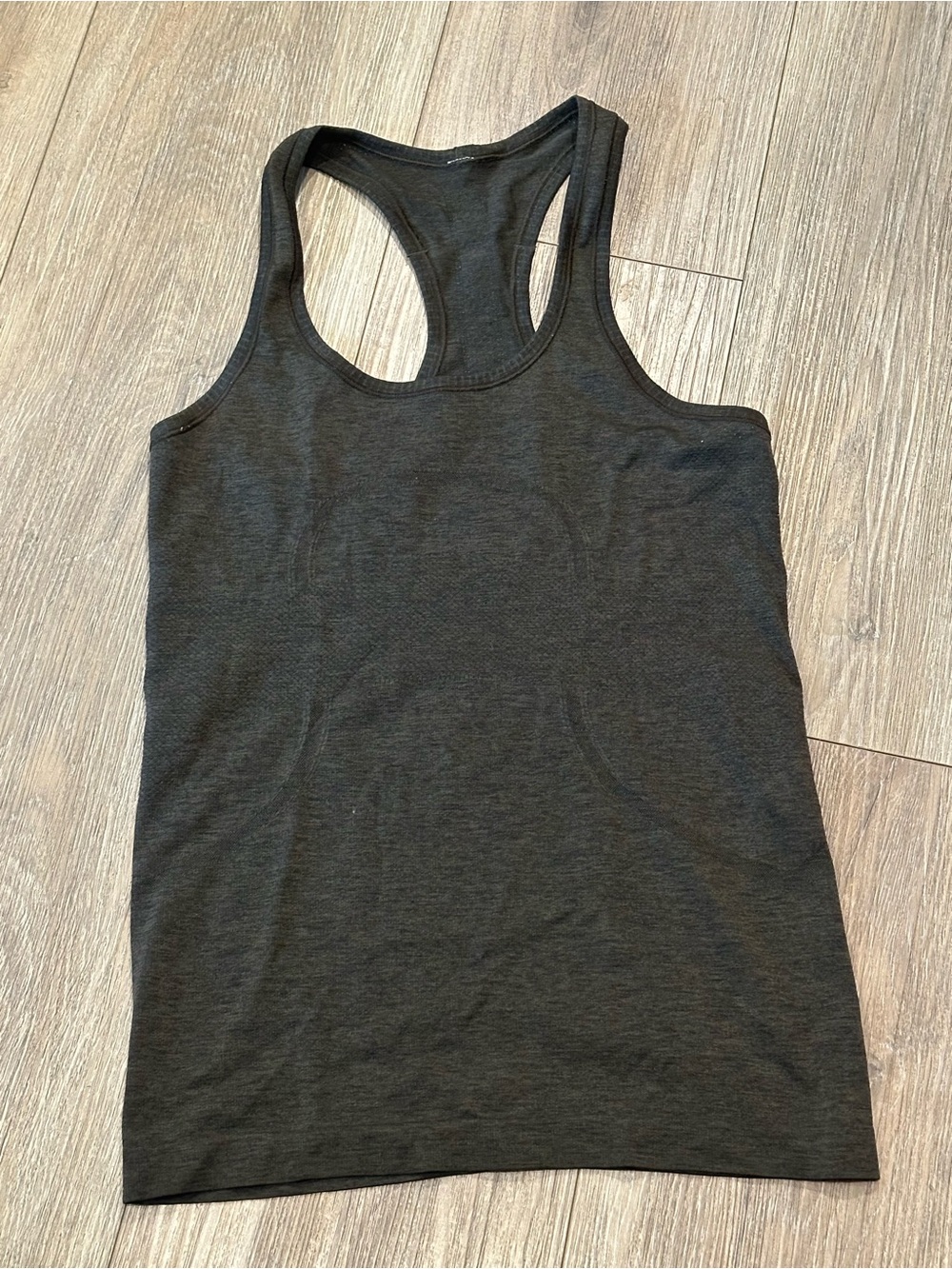 Lululemon Women's Black Racerback Tank Top - Army Green Sz 6
